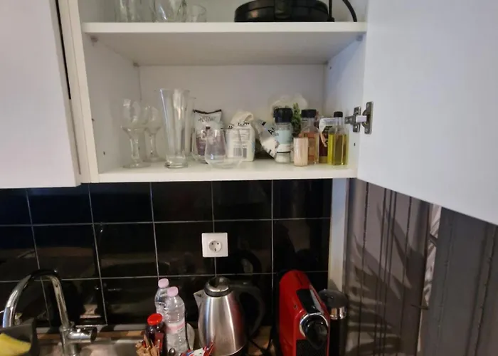 Apartment Closer 