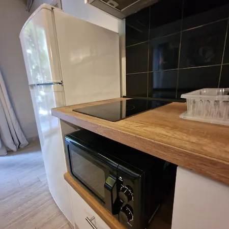 Apartment Closer 